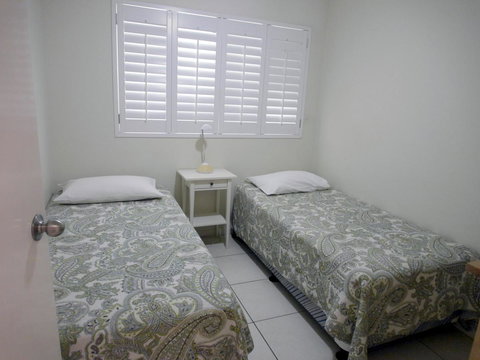 Cylinder Beach Mooloomba Unit 3 - Darwin Holiday 8