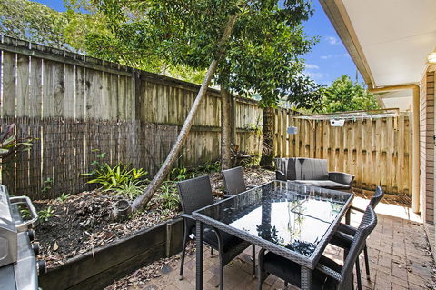 Growder Court 3 - Coolum Beach QLD - Darwin Holiday 8
