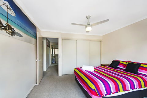 Growder Court 3 - Coolum Beach QLD - Darwin Holiday 13