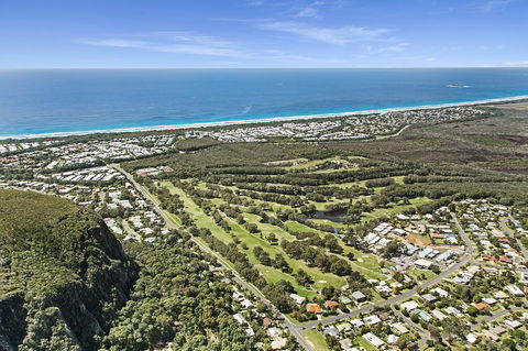 Growder Court 3 - Coolum Beach QLD - Darwin Holiday 28