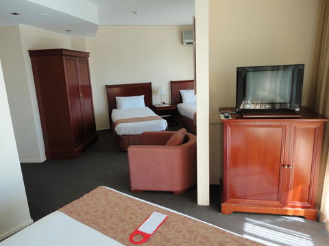 Madison Tower Mill Hotel - Darwin Holiday 20