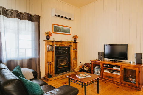 Apple Blossom Cottages - Darwin Holiday 6