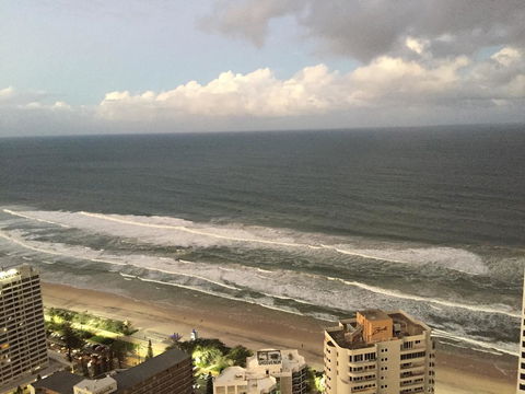 Number 1 H Residences - WiFi, Parking & More By Gold Coast Holidays - Darwin Holiday 24