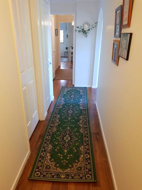 Manitzky Magic -B&B Home With Heart - Darwin Holiday 20