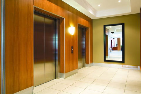 Mercure Brisbane Garden City - Darwin Holiday 24