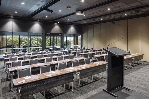 Hotel Grand Chancellor Brisbane - Darwin Holiday 17