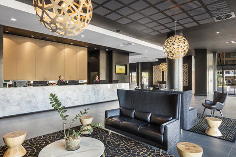 Hotel Grand Chancellor Brisbane - Darwin Holiday 7