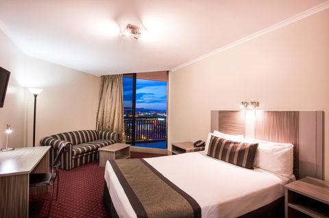Hotel Grand Chancellor Brisbane - Darwin Holiday 29