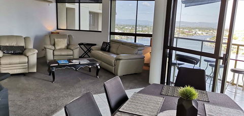 Surfers Hawaiian Holiday Apartments - Darwin Holiday 4