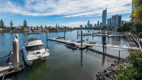 Surfers Hawaiian Holiday Apartments - Darwin Holiday 15