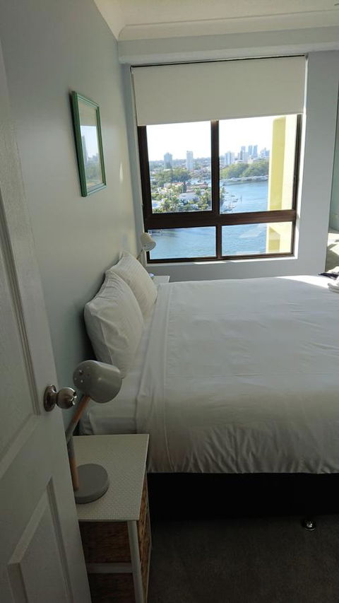 Surfers Hawaiian Holiday Apartments - Darwin Holiday 11