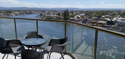 Surfers Hawaiian Holiday Apartments - Darwin Holiday 5