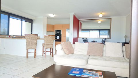 Surfers Hawaiian Holiday Apartments - Darwin Holiday 18