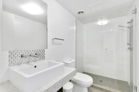 Wings Resort, Apartments And 2 Story Penthouses - We Accommodate - Darwin Holiday 19