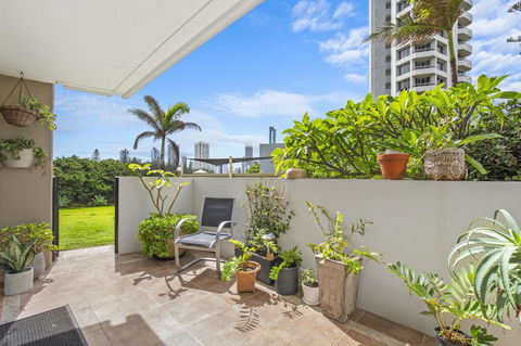 Narrowneck Court Holiday Apartments - Darwin Holiday 16