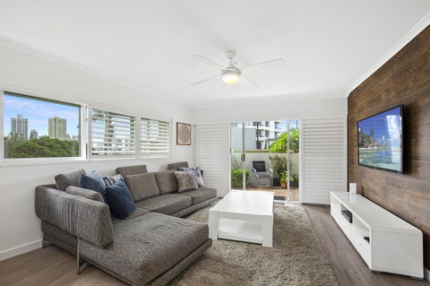 Narrowneck Court Holiday Apartments - Darwin Holiday 17