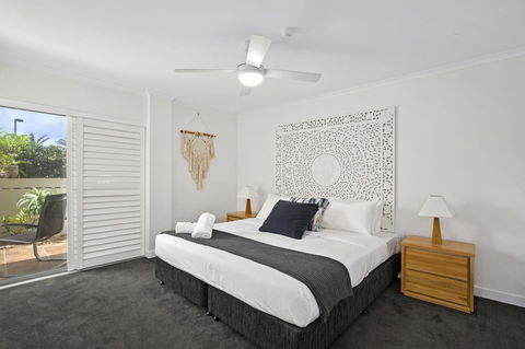 Narrowneck Court Holiday Apartments - Darwin Holiday 21