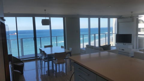 Hi Surf Beachfront Resort Apartments - Darwin Holiday 3