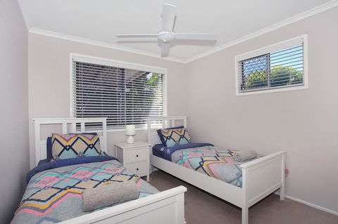 6 Botany Court Marcoola Beach - Pet Friendly 500 Bond - Darwin Holiday 2