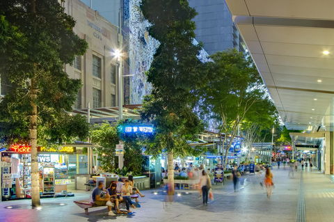 MacArthur Chambers - Darwin Holiday 16