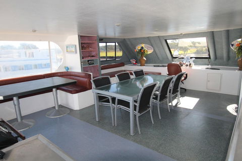 Coomera Houseboats - Darwin Holiday 20
