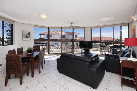 Spindrift On The Beach - Absolute Beachfront - Darwin Holiday 40