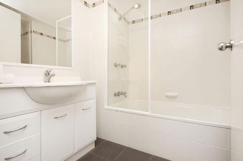 Spindrift On The Beach - Absolute Beachfront - Darwin Holiday 34