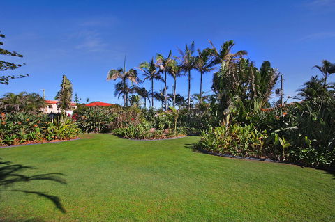 Spindrift On The Beach - Absolute Beachfront - Darwin Holiday 24