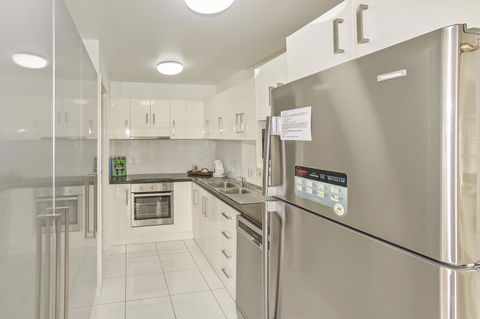 Rimini Holiday Apartments - Darwin Holiday 11