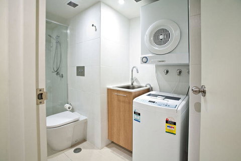 Lanai Riverside Apartments - Darwin Holiday 6