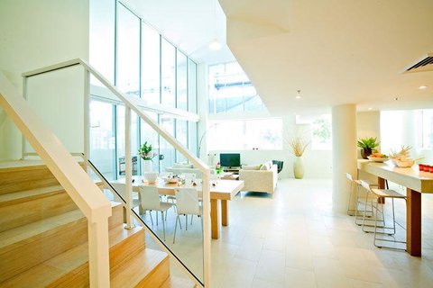 Lanai Riverside Apartments - Darwin Holiday 10