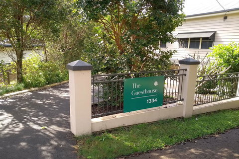 The Guesthouse Maleny - Darwin Holiday 3