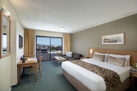 The Benson Hotel - Darwin Holiday 7