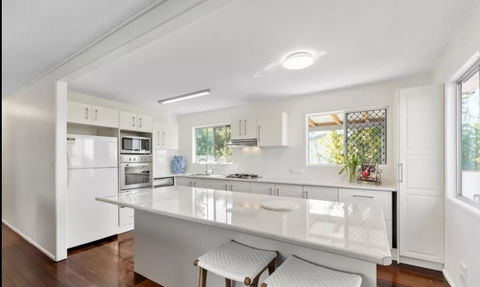 Highland House - Darwin Holiday 11