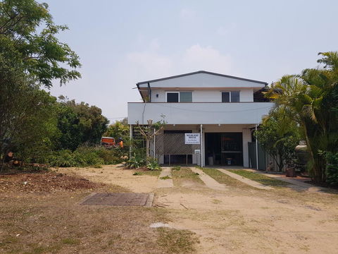 Highland House - Darwin Holiday 1