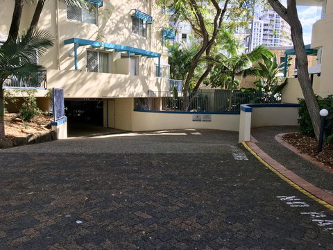 CHA Private Apts Diamond Beach - Darwin Holiday 2