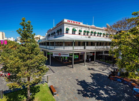 Hides Hotel - Darwin Holiday 21