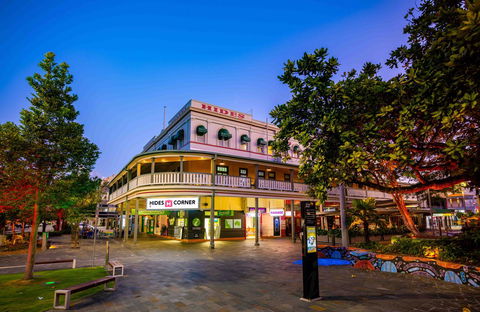 Hides Hotel - Darwin Holiday 23