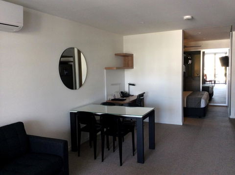 Morgan Suites - Darwin Holiday 8