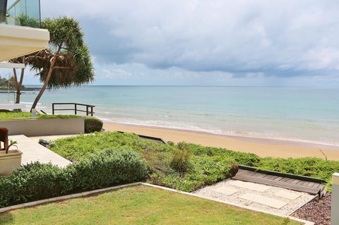 Dune On The Beach - Darwin Holiday 14