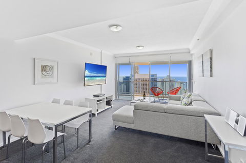 Holiday Holiday Chevron Renaissance Apartments - Darwin Holiday 27