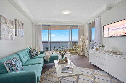 Holiday Holiday Chevron Renaissance Apartments - Darwin Holiday 25