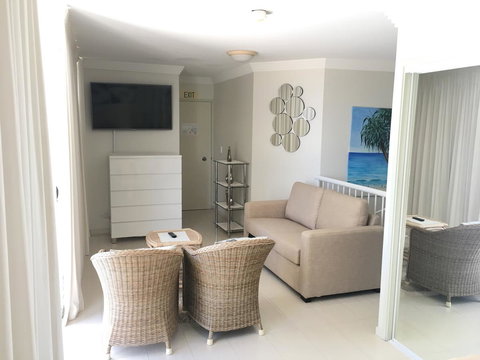 Santa Anne By The Sea - Darwin Holiday 18