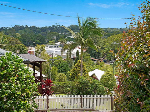 Arthouse - Darwin Holiday 23