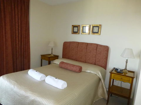 The Oasis Apartments - Darwin Holiday 18