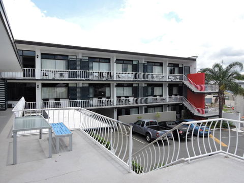 Kangaroo Point Central Hotel & Apartments - Darwin Holiday 32