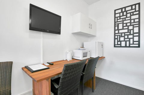 Kangaroo Point Central Hotel & Apartments - Darwin Holiday 16