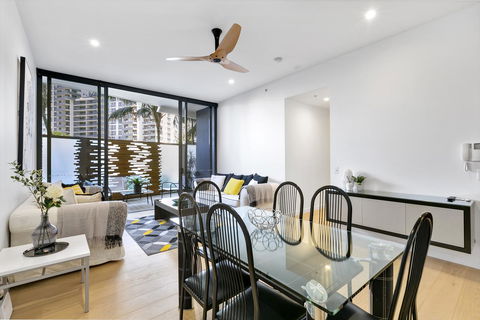 Oracle, 2 & 3 Bedroom Apartments - We Accommodate - Darwin Holiday 22
