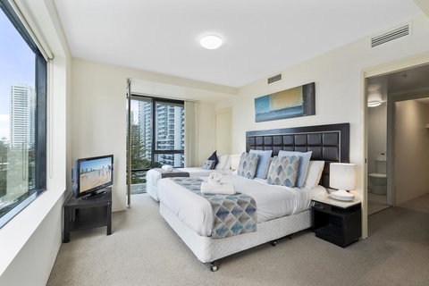 Broadbeach On The Park, 3 Bed Ocean - We Accommodate - Darwin Holiday 6