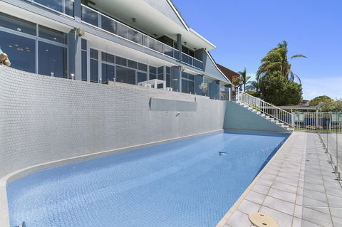 Havana Blue - Large 4 Bedroom Family Home - Darwin Holiday 2